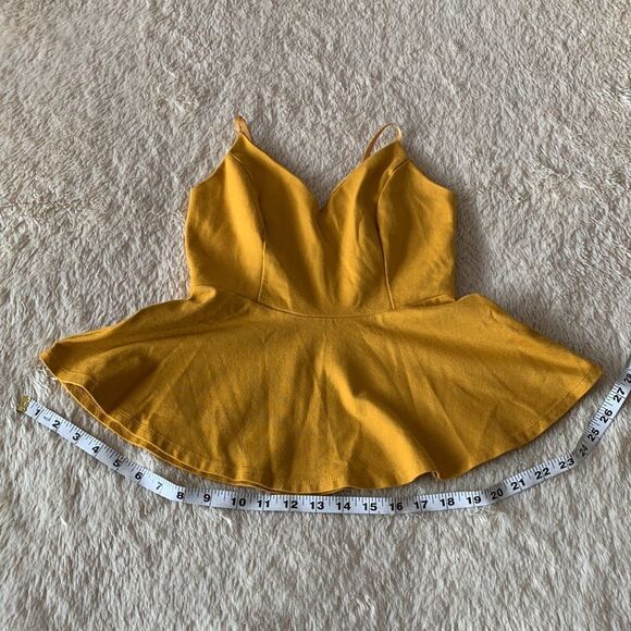 Mikey and Joey Yellow-Gold spaghetti strap ruffle tank top - Picture 11 of 16